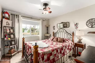 11033 W Alabama Ave, Sun City, AZ 85351 - Photo 16