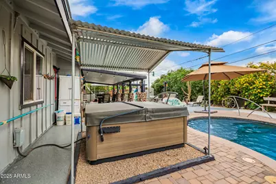 11033 W Alabama Avenue, Sun City, AZ 85351 - Photo 20