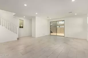 2454 W Maximo Wy, Phoenix, AZ 85085 - Photo 8