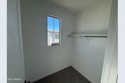 2454 W Maximo Way, Phoenix, AZ 85085 - Photo 14