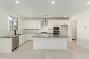 2454 W Maximo Wy, Phoenix, AZ 85085 - Photo 4