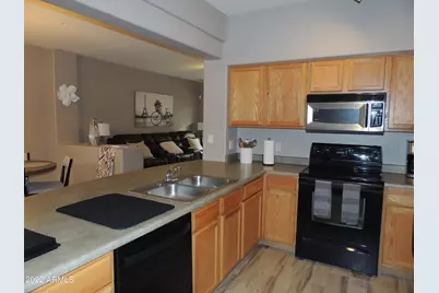 525 N Miller Road #129, Scottsdale, AZ 85257 - Photo 6