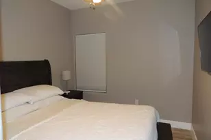 525 N Miller Rd, Scottsdale, AZ 85257 - Photo 14