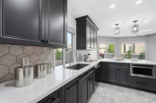 1709 E Gelding Dr, Phoenix, AZ 85022 - Photo 24