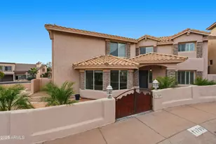 1709 E Gelding Dr, Phoenix, AZ 85022 - Photo 8