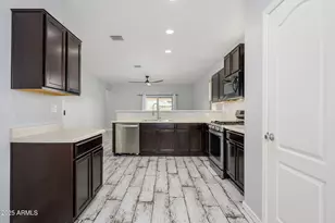 8221 W Atlantis Wy, Phoenix, AZ 85043 - Photo 6