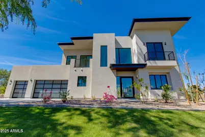 100 W Northern Avenue #15, Phoenix, AZ 85021 - Photo 2