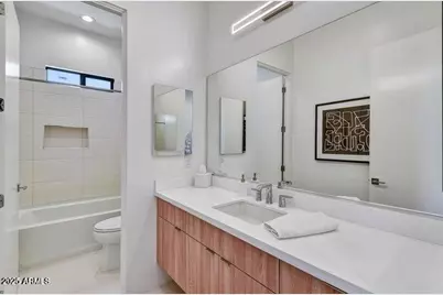 100 W Northern Avenue #1, Phoenix, AZ 85021 - Photo 18