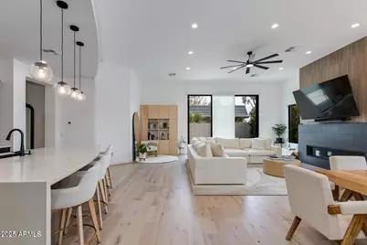 100 W Northern Avenue #17, Phoenix, AZ 85021 - Photo 6