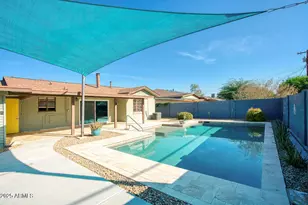 2035 W Denton Ln, Phoenix, AZ 85015 - Photo 24