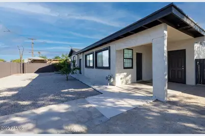 4602 N 47th Avenue, Phoenix, AZ 85031 - Photo 16