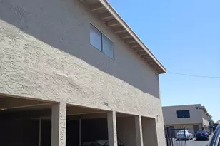 2698 N 43rd Ave, Phoenix, AZ 85009 - Photo 10