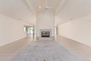 10626 W Emerald Point, Sun City, AZ 85351 - Photo 6