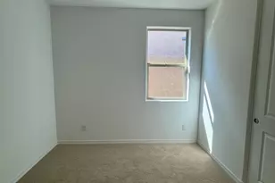13351 W Eagle Feather Rd, Peoria, AZ 85383 - Photo 18