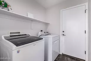 7719 W Encinas Ln W, Phoenix, AZ 85043 - Photo 36