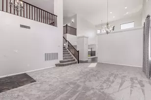 7719 W Encinas Ln W, Phoenix, AZ 85043 - Photo 8