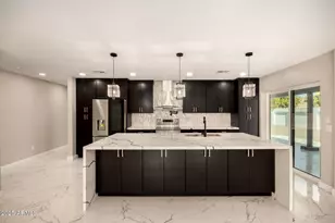 106 E El Camino Dr, Phoenix, AZ 85020 - Photo 12