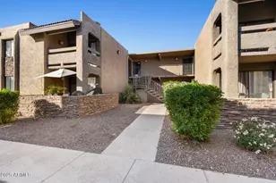 3825 E Camelback Rd, Phoenix, AZ 85018 - Photo 30