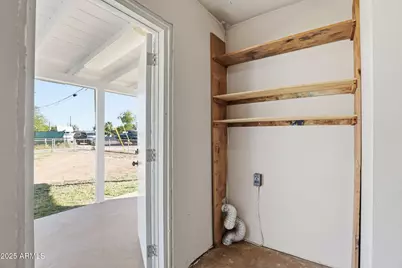 2001 N 39th Avenue, Phoenix, AZ 85009 - Photo 12