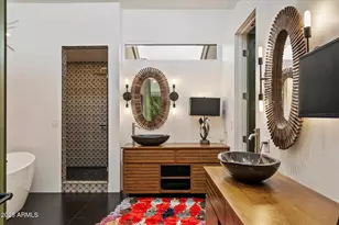 6417 N 52nd Pl, Paradise Valley, AZ 85253 - Photo 24