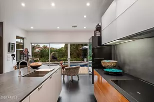 6417 N 52nd Pl, Paradise Valley, AZ 85253 - Photo 20