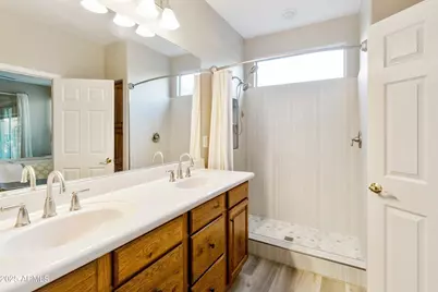 4484 E Sourwood Drive, Gilbert, AZ 85298 - Photo 16