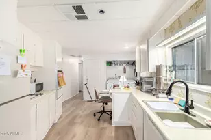 11811 N 19th Ave, Phoenix, AZ 85029 - Photo 12