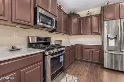 10763 W Cottontail Lane, Peoria, AZ 85383 - Photo 8