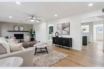 7827 E Moreland Street, Scottsdale, AZ 85257 - Photo 2