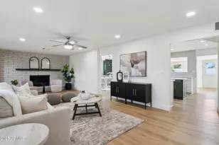 7827 E Moreland St, Scottsdale, AZ 85257 - Photo 2