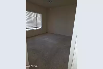 750 E Northern Avenue #1052, Phoenix, AZ 85020 - Photo 10