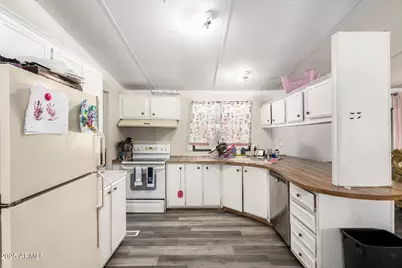 7396 W Caballero Court, Arizona City, AZ 85123 - Photo 12