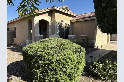 1126 E Pedro Road, Phoenix, AZ 85042 - Photo 2