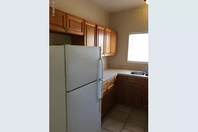 7106 N 68 Avenue #1, Glendale, AZ 85303 - Photo 10