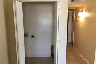 7106 N 68th Dr, Glendale, AZ 85303 - Photo 14