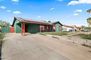6402 W Avalon Dr, Phoenix, AZ 85033 - Photo 2