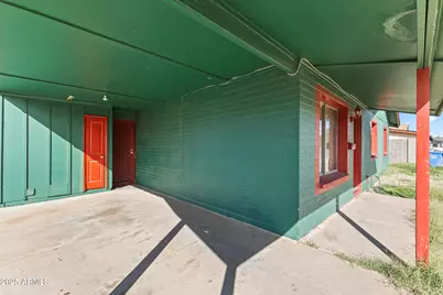 6402 W Avalon Drive, Phoenix, AZ 85033 - Photo 4