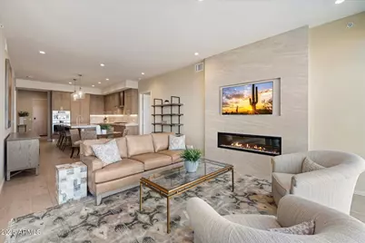 7180 E Kierland Boulevard #1015, Scottsdale, AZ 85254 - Photo 2