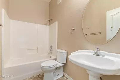 4533 N 22nd Street #110, Phoenix, AZ 85016 - Photo 18