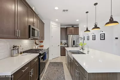 17285 W Running Deer Trail, Surprise, AZ 85387 - Photo 12