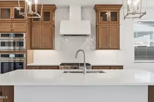 8010 W Royal Palm Rd, Peoria, AZ 85345 - Photo 4