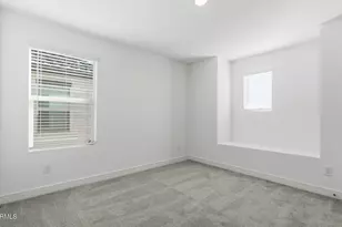 8010 W Royal Palm Rd, Peoria, AZ 85345 - Photo 22