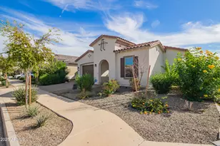 22765 E Orion Way, Queen Creek, AZ 85142 - Photo 2