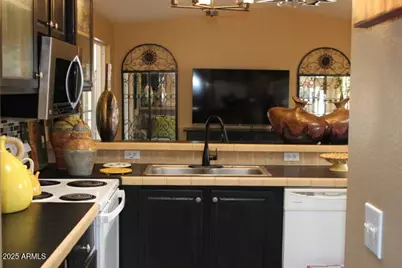 2208 W Baseline Avenue #121, Apache Junction, AZ 85120 - Photo 14