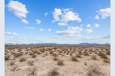 39003 Avenue 41 East -- E #-, Salome, AZ 85348 - Photo 28