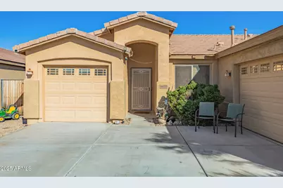 46058 W Tulip Lane, Maricopa, AZ 85139 - Photo 2