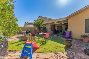 46058 W Tulip Ln, Maricopa, AZ 85139 - Photo 16