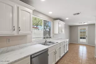 1525 W El Alba Way, Chandler, AZ 85224 - Photo 18