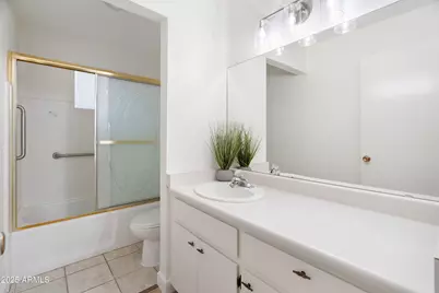 4218 W Lawrence Lane, Phoenix, AZ 85051 - Photo 28