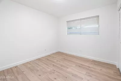 4218 W Lawrence Lane, Phoenix, AZ 85051 - Photo 26